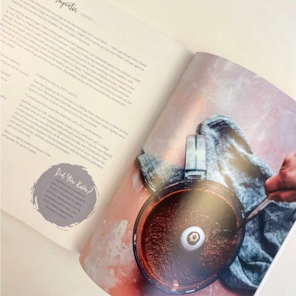 Mindful Vegan Meals Food is Your Friend Maria Koutsogiannis Paperback Cookbook - Picture 6 of 12